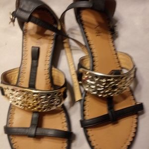 Ladies sandals